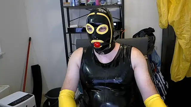 latexslaveboy Webcam Show