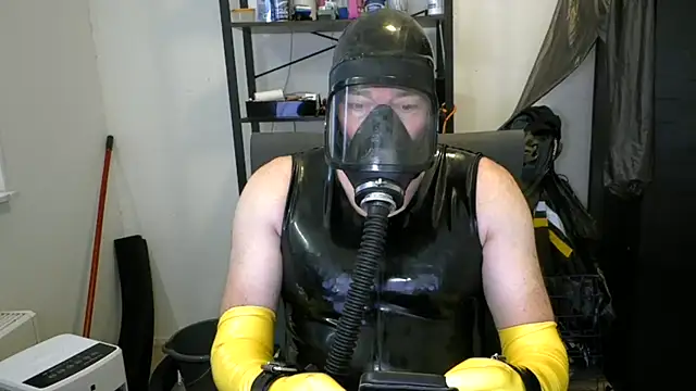 latexslaveboy 在線直播表演