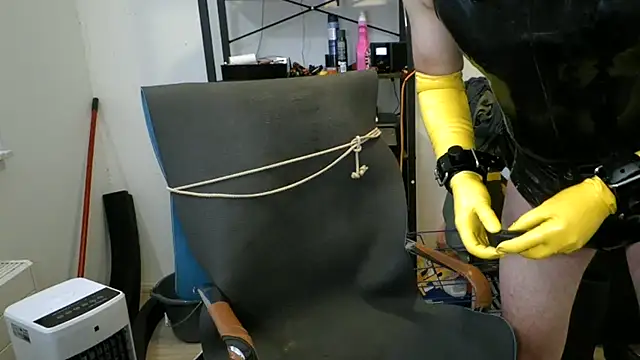 latexslaveboy – webcam-show