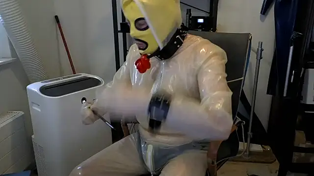 latexslaveboy Webcamshow