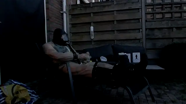 latexslaveboy Webcam Show