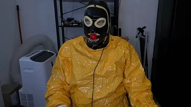 latexslaveboy Webcamshow