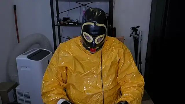 latexslaveboy Webcamshow