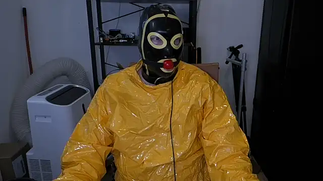 latexslaveboy Webcamshow
