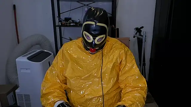 latexslaveboy 网络视讯表演