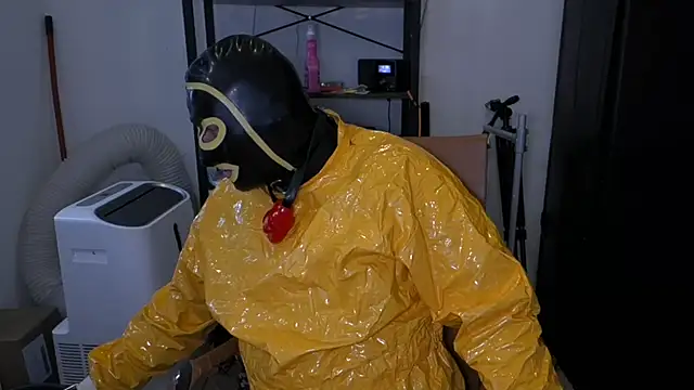Вебкам-шоу latexslaveboy