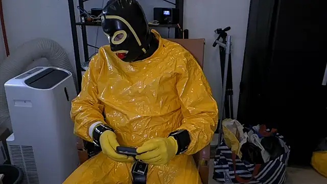 latexslaveboy Webcam Show