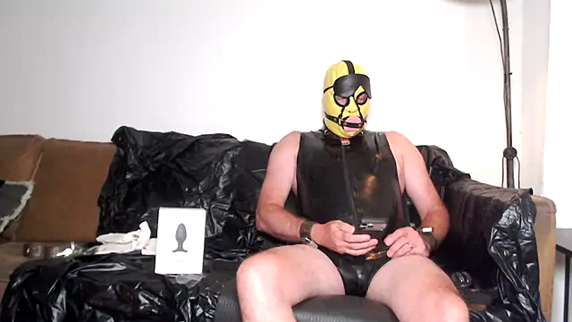latexslaveboyn Webbikameraesitys