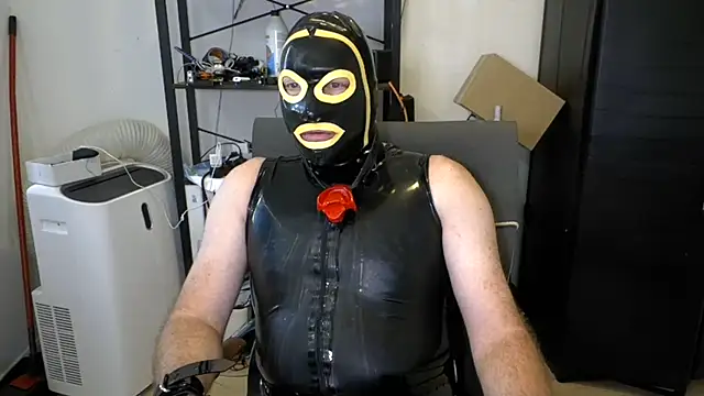 latexslaveboy 웹캠 쇼