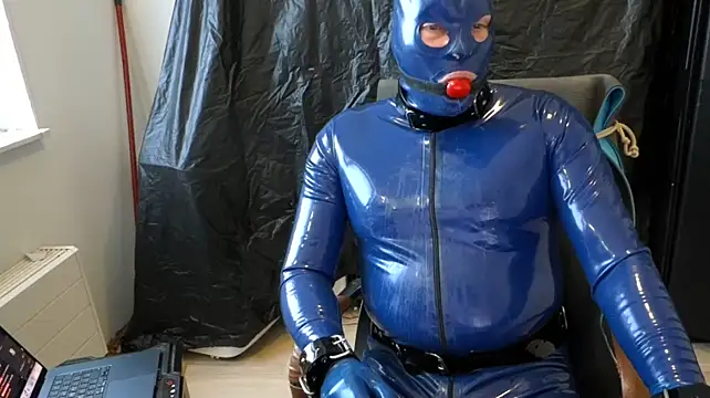 latexslaveboy ওয়েবক্যাম শো