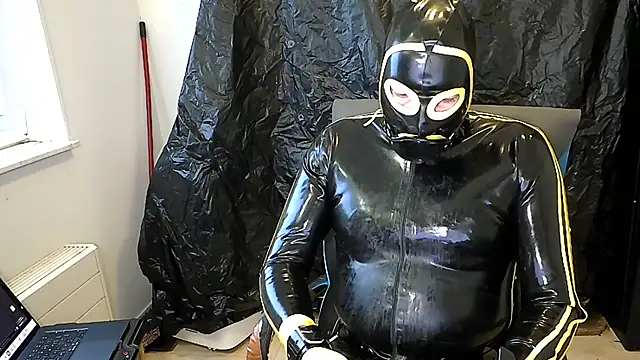 latexslaveboy's Webcam Show