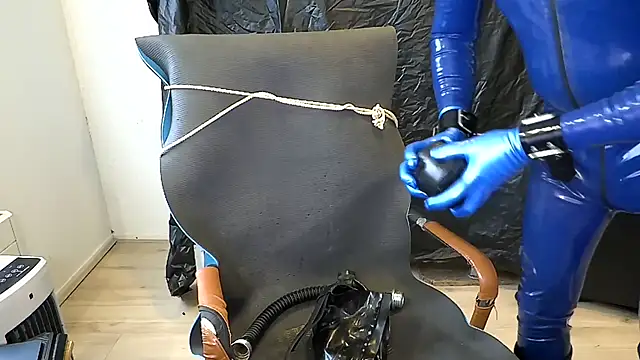 Show de latexslaveboy na webcam