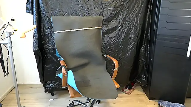 latexslaveboy Webcamshow