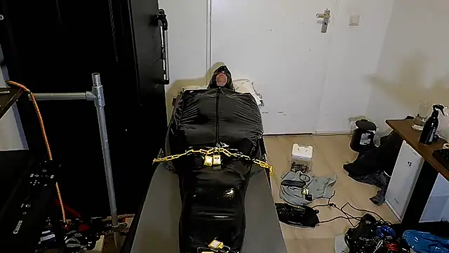 latexslaveboy Webcam-Show