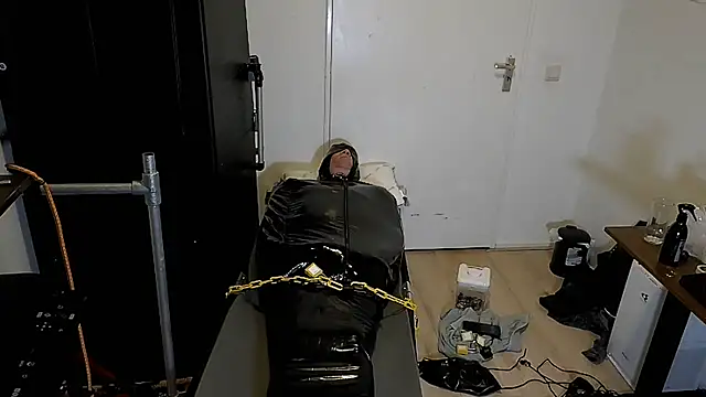 latexslaveboyn Webbikameraesitys