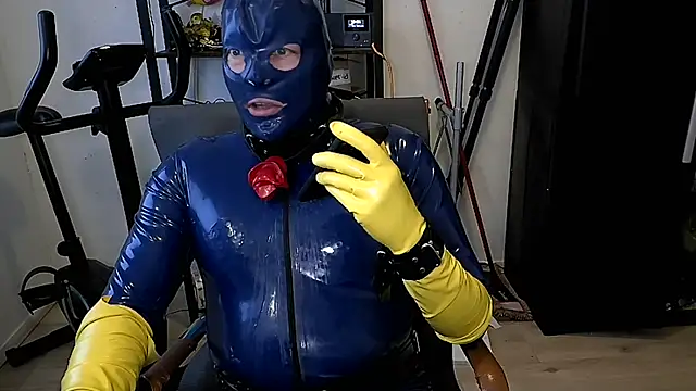 latexslaveboy Webcam-Show