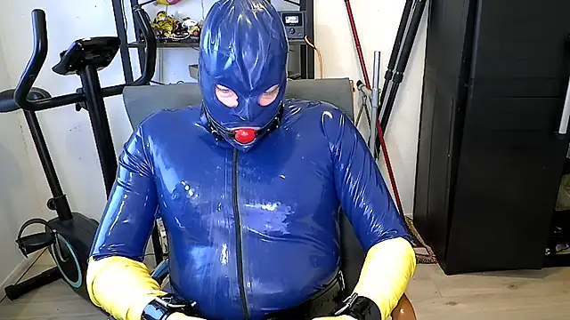latexslaveboy 웹캠 쇼