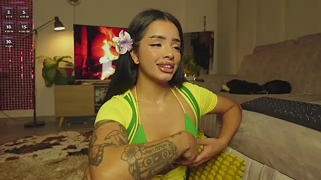 Amapola_999's Live XXX Chat
