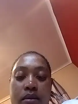 Chat XXX en directo de GoodinbedAfrican4