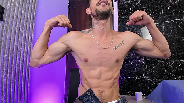 הופעת וובקאם של Leo_Vesper