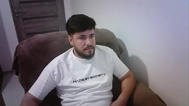 Gianiboy99 Webcam Show