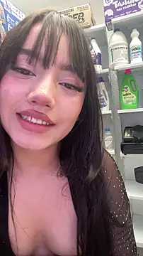 Pertunjukan Kamera Web MayyBonita
