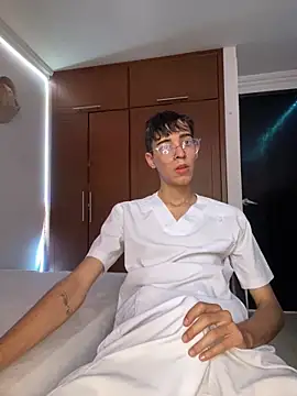 Milo_Gunnar Show in webcam
