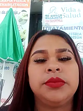 Show modela lorexxxxx na web-kameri