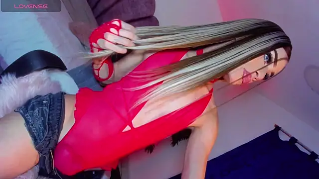 salome_saenz666: вебкам-шоу