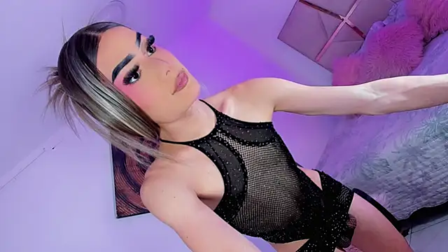 Chatroom XXX en direct de salome_saenz666