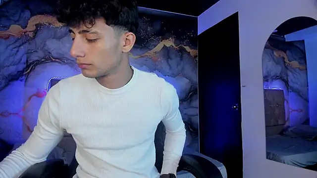 MaxiimoRomano_ 在線直播表演