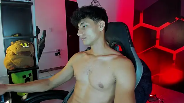 MaxiimoRomano_'s Webcam Show