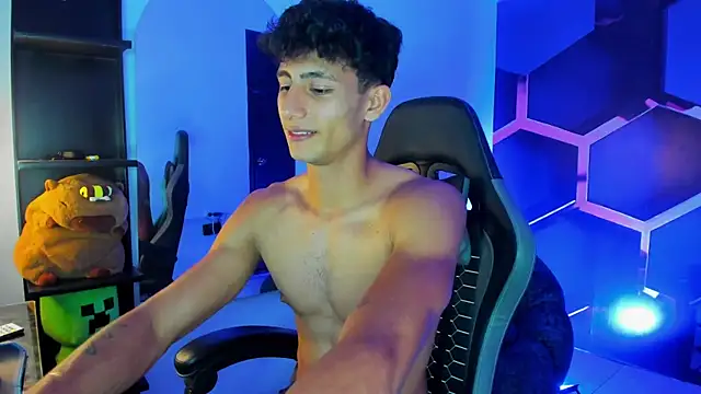 MaxiimoRomano_ – webcam-show