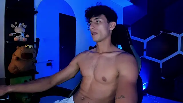 MaxiimoRomano_ webcam show