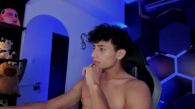 MaxiimoRomano_ 在線直播表演