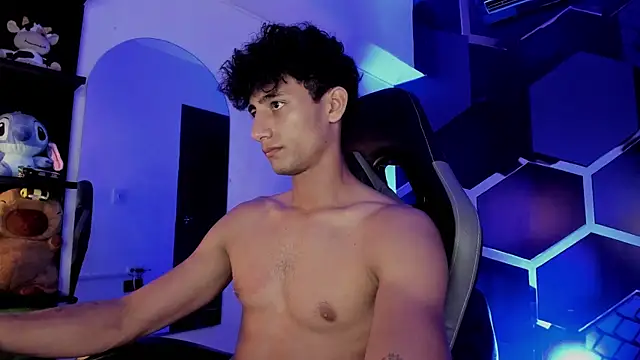 MaxiimoRomano_ Шоу с уебкамера