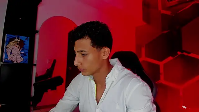 MaxiimoRomano_ Show Webcam