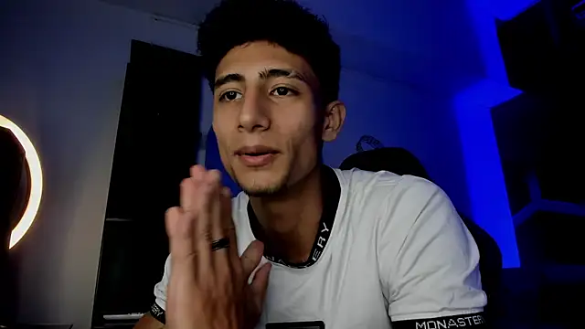 MaxiimoRomano_ Adlı Modelin Web Kamerası Şovu