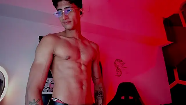 MaxiimoRomano_ 在線直播表演