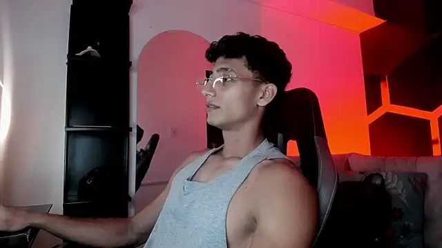 MaxiimoRomano_ 在線直播表演