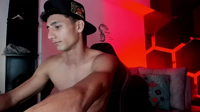 MaxiimoRomano_ Show Webcam