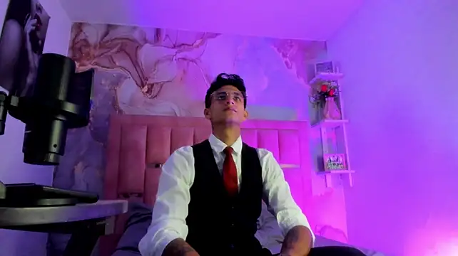 MaxiimoRomano_ Pertunjukan Webcam
