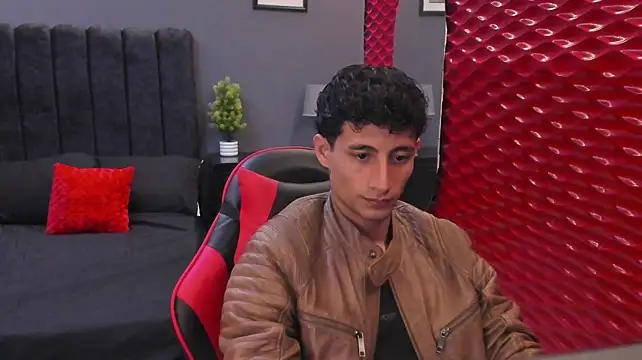 Webkamerová show MaxiimoRomano_
