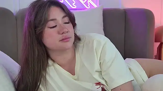 MeganStrane Adlı Modelin Web Kamerası Şovu