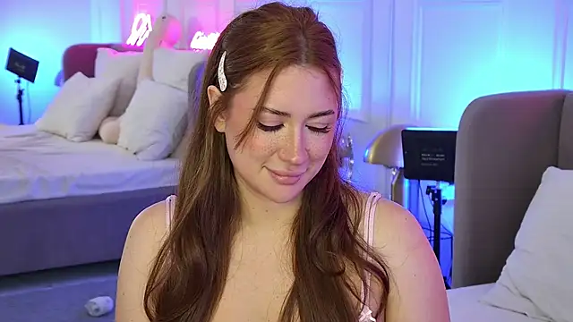 Živý XXX chat MeganStrane