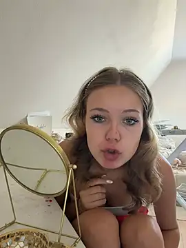 SophiaWestend Show Webcam