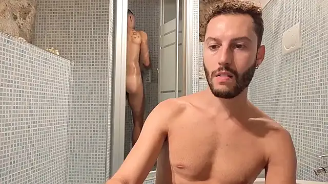 AmicisegretiITA webkamerás műsora