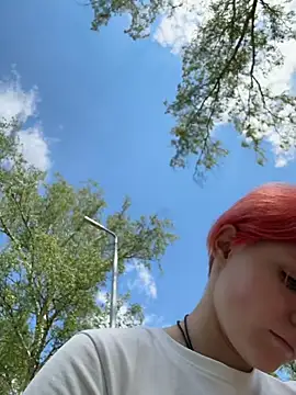 NinaParri élő chatszobája