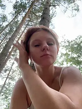 NinaParri webcam show