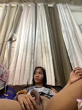 lexiefucker69's Webcam Show